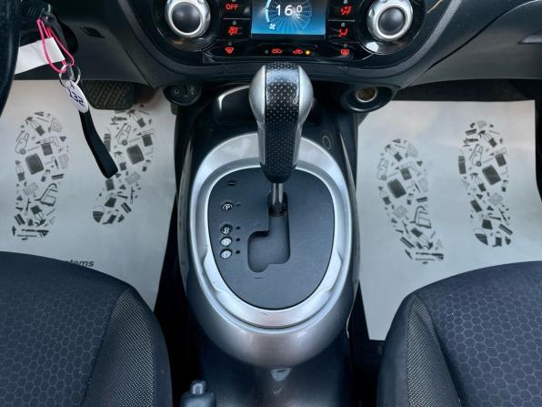 Nissan Juke I с пробегом 2011 года, цена 1 100 000 рублей, 203259 км, внедорожник, Автокод Объявления