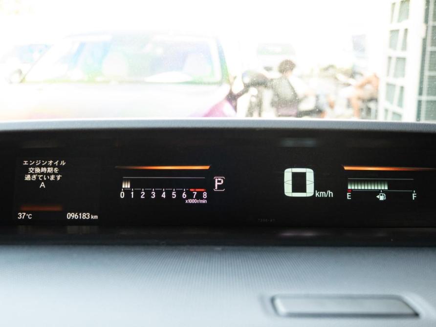 Honda Stepwgn V Краснодар  - изображение 20