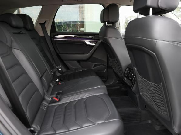 Volkswagen Touareg III с пробегом 2018 года, цена 4 749 000 рублей, 123677 км, внедорожник, Автокод Объявления