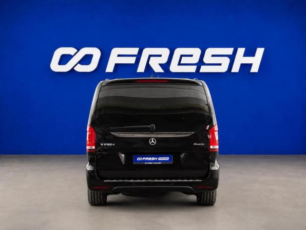 Mercedes-Benz V-Класс III (W447) с пробегом 2016 года, цена 8 299 005 рублей, 102200 км, минивэн, Автокод Объявления