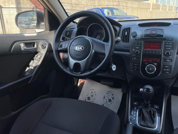 Kia Cerato II с пробегом 2012 года, цена 890 000 рублей, 187600 км, седан, Автокод Объявления