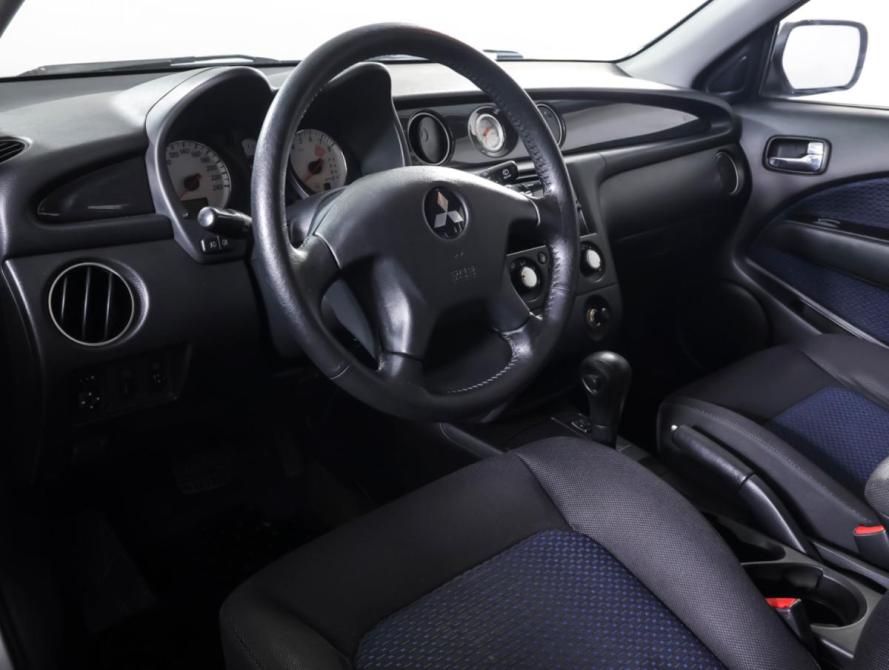 Mitsubishi Outlander I Москва  - изображение 15