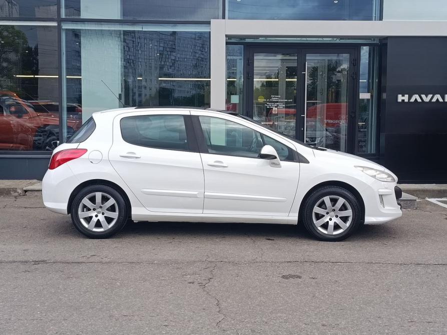 Peugeot 308 I Москва  - изображение 4