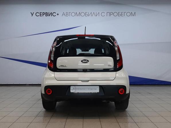 Kia Soul II Рестайлинг с пробегом 2017 года, цена 1 440 000 рублей, 111823 км, хэтчбек, Автокод Объявления