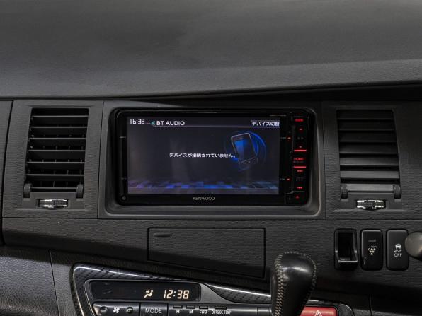 Toyota ISis I Рестайлинг с пробегом 2014 года, цена 1 270 000 рублей, 168374 км, компактвэн, Автокод Объявления