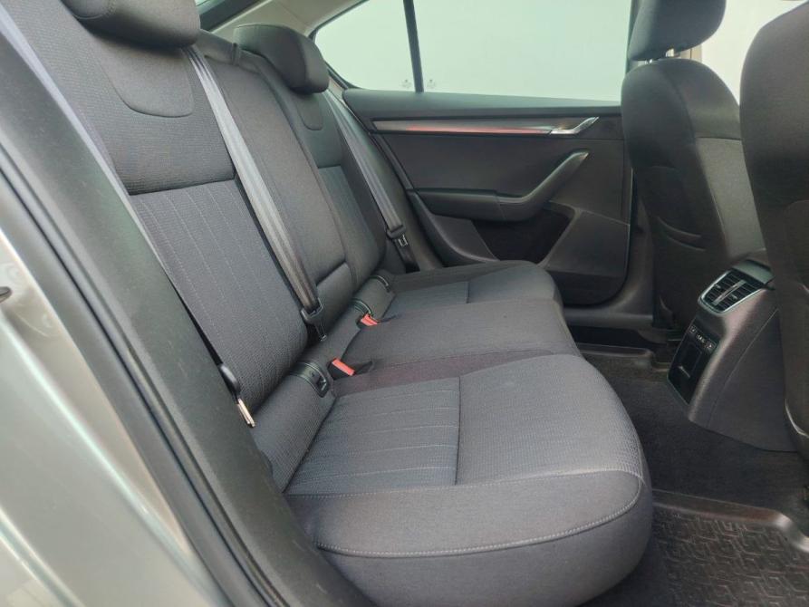 Skoda Octavia III (A7) Рестайлинг Москва  - изображение 11