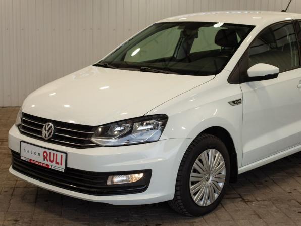 Volkswagen Polo V Рестайлинг с пробегом 2019 года, цена 1 430 000 рублей, 77979 км, седан, Автокод Объявления