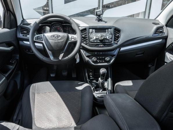 Lada (ВАЗ) Vesta I с пробегом 2018 года, цена 969 000 рублей, 107311 км, седан, Автокод Объявления