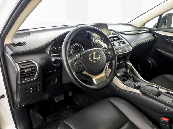 Lexus NX I с пробегом 2017 года, цена 2 690 000 рублей, 166995 км, внедорожник, Автокод Объявления