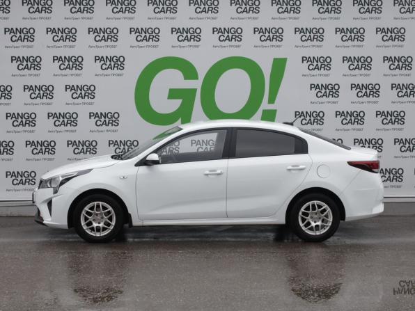 Kia Rio IV Рестайлинг с пробегом 2020 года, цена 1 799 000 рублей, 36000 км, седан, Автокод Объявления