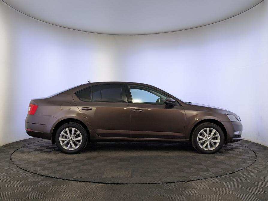 Skoda Octavia III (A7) Рестайлинг Москва  - изображение 4