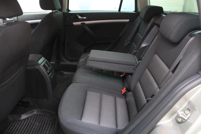 Skoda Octavia II (A5) Рестайлинг с пробегом 2011 года, цена 949 000 рублей, 188690 км, универсал, Автокод Объявления
