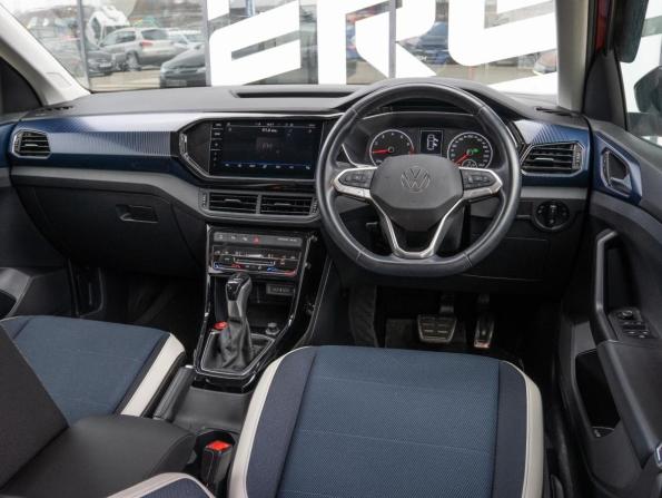 Volkswagen T-Cross I с пробегом 2021 года, цена 2 020 000 рублей, 29712 км, внедорожник, Автокод Объявления