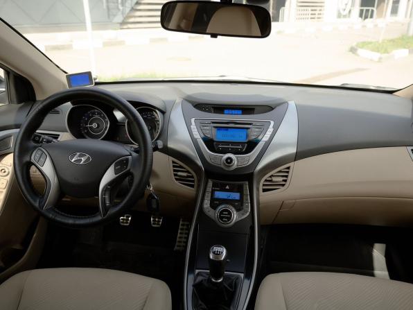 Hyundai Elantra V (MD) с пробегом 2013 года, цена 913 500 рублей, 180783 км, седан, Автокод Объявления
