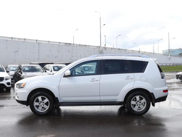 Mitsubishi Outlander II Рестайлинг с пробегом 2010 года, цена 1 270 000 рублей, 124172 км, внедорожник, Автокод Объявления
