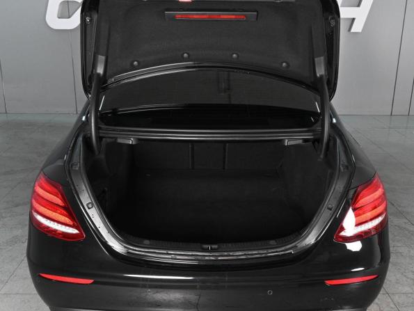 Mercedes-Benz E-Класс V (W213 S213 C238) с пробегом 2019 года, цена 2 799 000 рублей, 122240 км, седан, Автокод Объявления