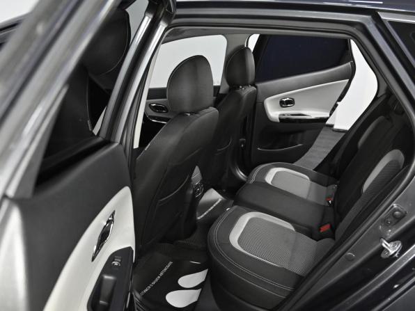 Kia Ceed II Рестайлинг с пробегом 2017 года, цена 1 249 000 рублей, 171000 км, хэтчбек, Автокод Объявления