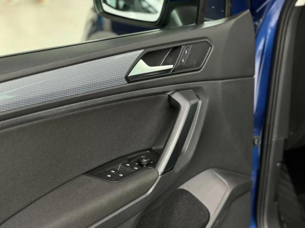 Volkswagen Tiguan II Рестайлинг с пробегом 2021 года, цена 3 495 000 рублей, 88379 км, внедорожник, Автокод Объявления
