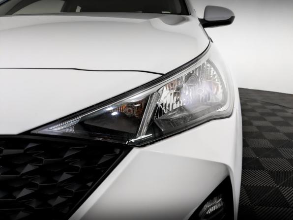 Hyundai Solaris II Рестайлинг с пробегом 2022 года, цена 1 570 000 рублей, 53090 км, седан, Автокод Объявления