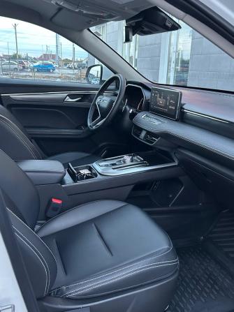 Haval Jolion I с пробегом 2023 года, цена 1 970 000 рублей, 30650 км, внедорожник, Автокод Объявления