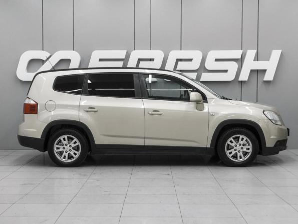 Chevrolet Orlando I с пробегом 2011 года, цена 970 000 рублей, 264398 км, компактвэн, Автокод Объявления