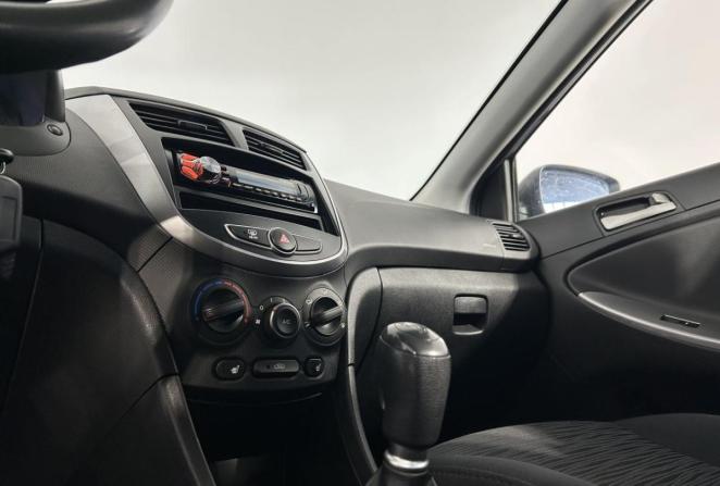 Hyundai Solaris I Рестайлинг с пробегом 2015 года, цена 880 000 рублей, 115150 км, хэтчбек, Автокод Объявления