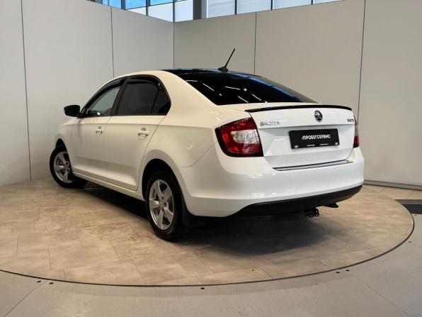Skoda Rapid I Рестайлинг с пробегом 2018 года, цена 1 080 000 рублей, 182864 км, лифтбек, Автокод Объявления