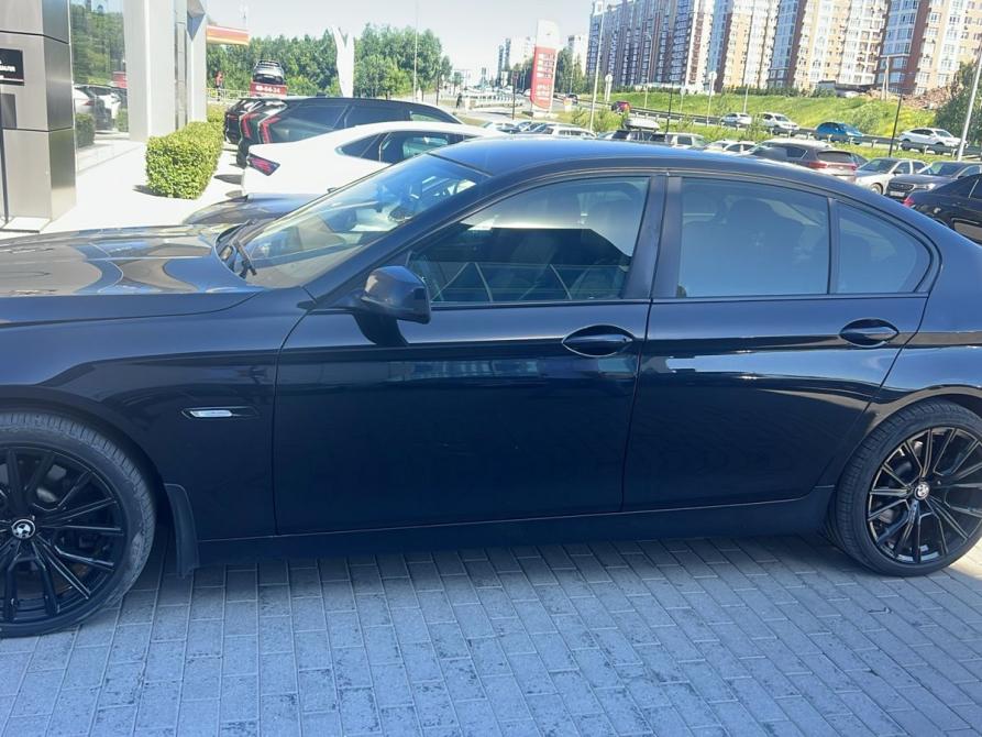 BMW 5 серии VI (F10/F11/F07) Кемерово  - изображение 4