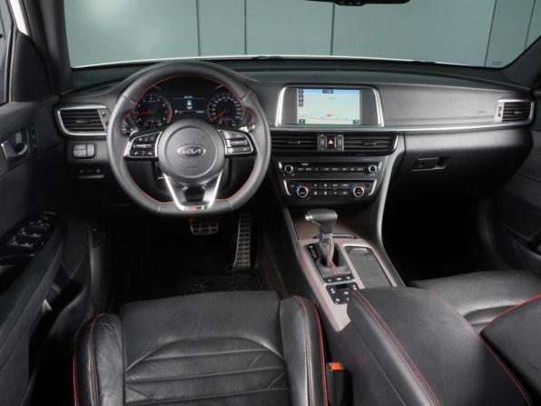Kia Optima IV Рестайлинг с пробегом 2019 года, цена 2 290 000 рублей, 145322 км, седан, Автокод Объявления