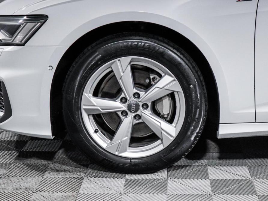 Audi A6 V (C8) Москва  - изображение 16