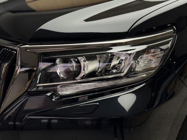 Toyota Land Cruiser Prado 150 Series Рестайлинг 3 с пробегом 2022 года, цена 6 990 000 рублей, 58752 км, внедорожник, Автокод Объявления