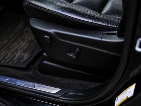 Jeep Grand Cherokee IV (WK2) Рестайлинг с пробегом 2021 года, цена 4 200 000 рублей, 115144 км, внедорожник, Автокод Объявления