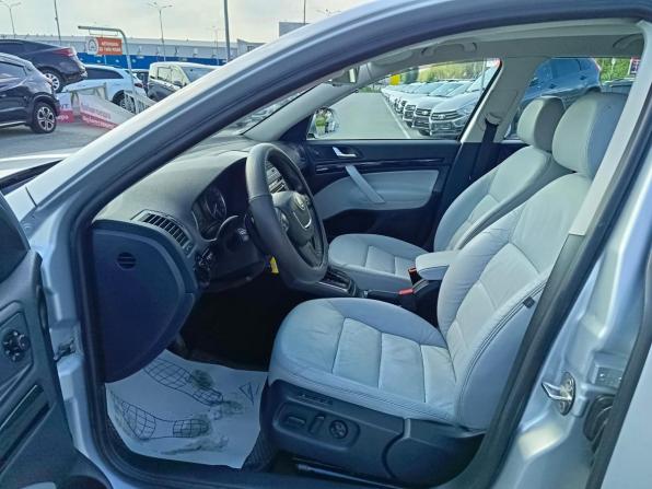 Skoda Octavia II (A5) Рестайлинг с пробегом 2012 года, цена 840 000 рублей, 282601 км, универсал, Автокод Объявления