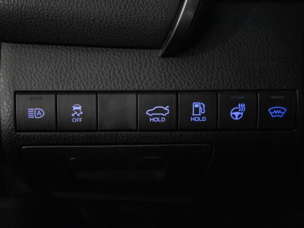 Toyota Camry VIII (XV70) с пробегом 2019 года, цена 2 840 000 рублей, 143001 км, седан, Автокод Объявления