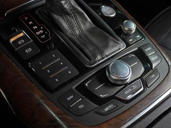 Audi A6 IV (C7) с пробегом 2012 года, цена 1 649 000 рублей, 272225 км, седан, Автокод Объявления