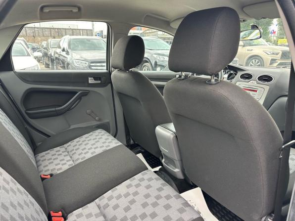 Ford Focus II Рестайлинг с пробегом 2009 года, цена 1 450 000 рублей, 13733 км, седан, Автокод Объявления