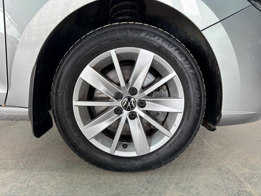 Volkswagen Polo VI Москва  - изображение 19