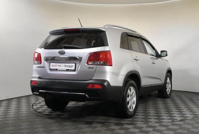 Kia Sorento II с пробегом 2009 года, цена 1 089 000 рублей, 266677 км, внедорожник, Автокод Объявления