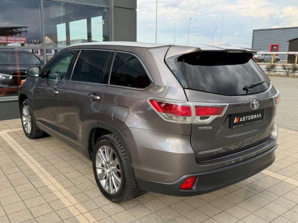 Toyota Highlander III (XU50) с пробегом 2014 года, цена 2 450 000 рублей, 320000 км, внедорожник, Автокод Объявления
