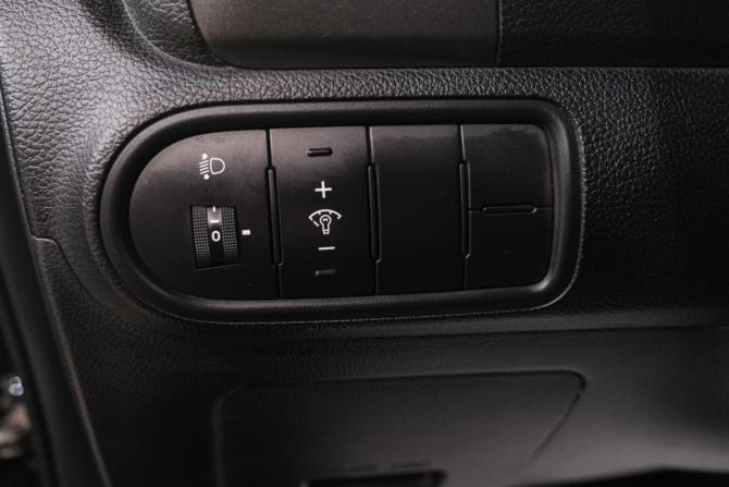 Kia Cerato III Рестайлинг (Classic) с пробегом 2019 года, цена 1 239 000 рублей, 97000 км, седан, Автокод Объявления