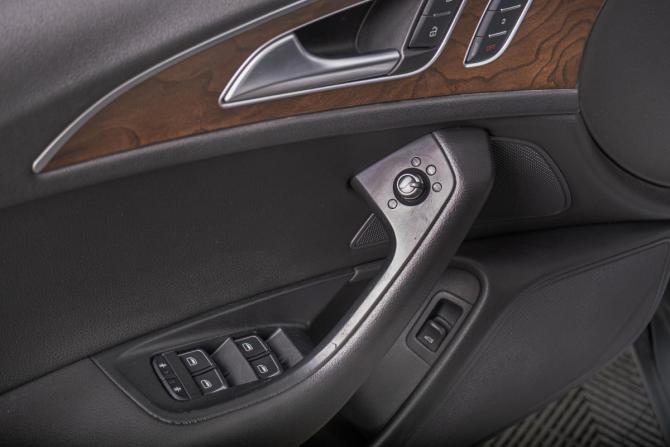 Audi A6 IV (C7) с пробегом 2012 года, цена 1 599 000 рублей, 205543 км, седан, Автокод Объявления