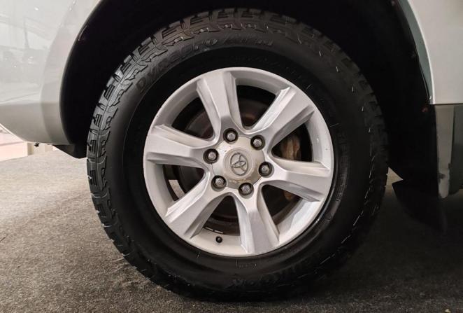 Toyota Land Cruiser Prado 120 Series Рестайлинг с пробегом 2008 года, цена 1 780 000 рублей, 308350 км, внедорожник, Автокод Объявления