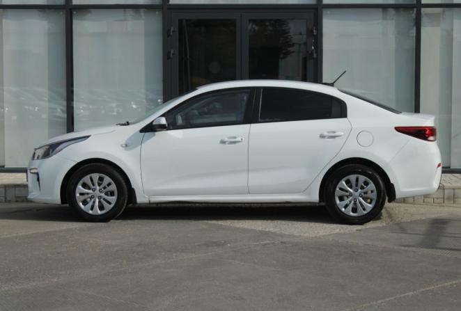 Kia Rio III Рестайлинг с пробегом 2017 года, цена 1 440 000 рублей, 84000 км, седан, Автокод Объявления