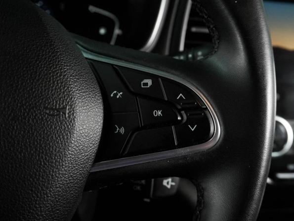 Renault Megane IV с пробегом 2020 года, цена 1 629 000 рублей, 131565 км, универсал, Автокод Объявления