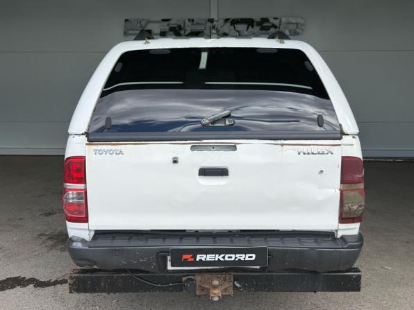 Toyota Hilux VII Рестайлинг с пробегом 2014 года, цена 1 399 000 рублей, 415925 км, offers.body_type.unknown, Автокод Объявления