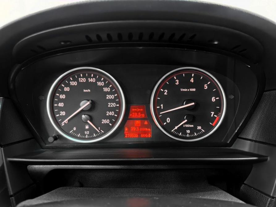 BMW 5 серии V (E60/E61) Рестайлинг Новосибирск  - изображение 17
