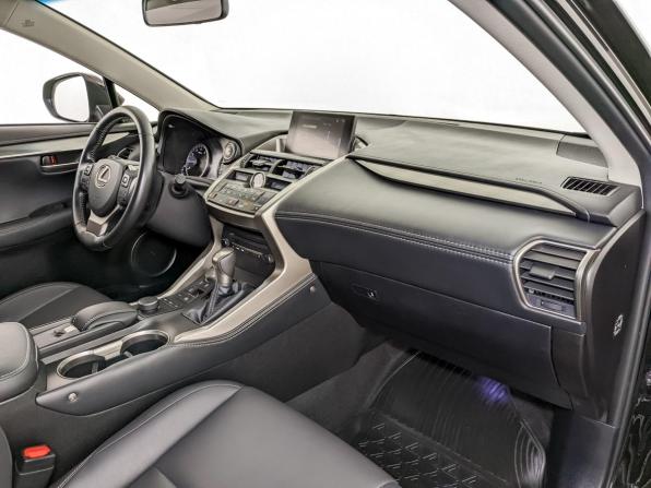 Lexus NX I с пробегом 2017 года, цена 3 230 000 рублей, 30646 км, внедорожник, Автокод Объявления