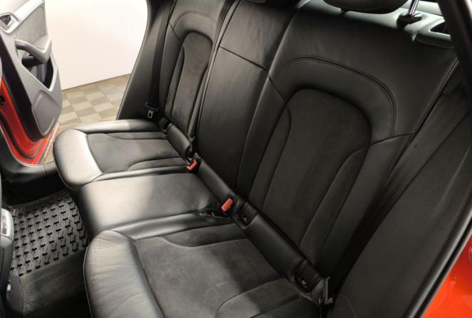 Audi Q3 I (8U) Рестайлинг с пробегом 2015 года, цена 1 630 000 рублей, 265441 км, внедорожник, Автокод Объявления