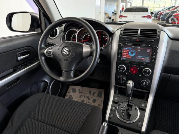 Suzuki Grand Vitara II Рестайлинг с пробегом 2011 года, цена 1 100 000 рублей, 170275 км, внедорожник, Автокод Объявления