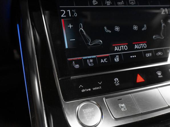 Audi Q8 I (4M) с пробегом 2019 года, цена 7 800 000 рублей, 100953 км, внедорожник, Автокод Объявления